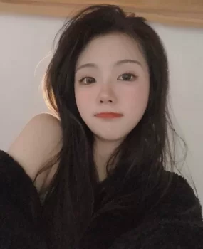 刚刚来兼职的小姐姐