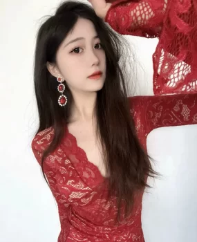 初下海的小姐姐很温柔