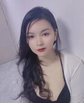 天河邻家小姐姐