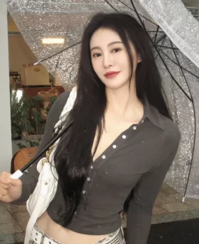 深圳罗湖区子萱