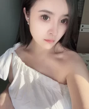 性感大奶小骚货