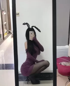 上海漂亮闷骚大奶极品小姐姐