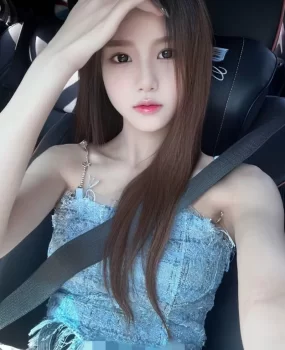 武汉刚下海性感妹子