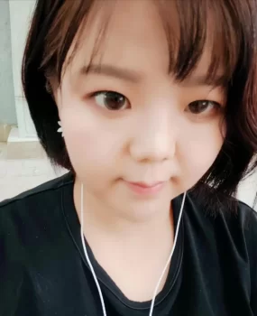 包头青山丰满嫩妹子